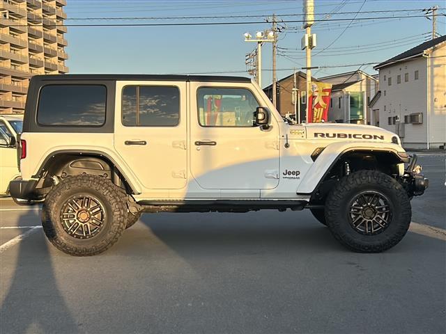 ジープ・ラングラーアンリミテッド ルビコン FOX足回り2インチリフトアップ USバンパー JAOSマフラー 社外17インチAW 純正ナビ 地デジTV リアモニター バックカメラ Bluetooth 社外デジタルインナーミラー ワンオーナー(37枚目)