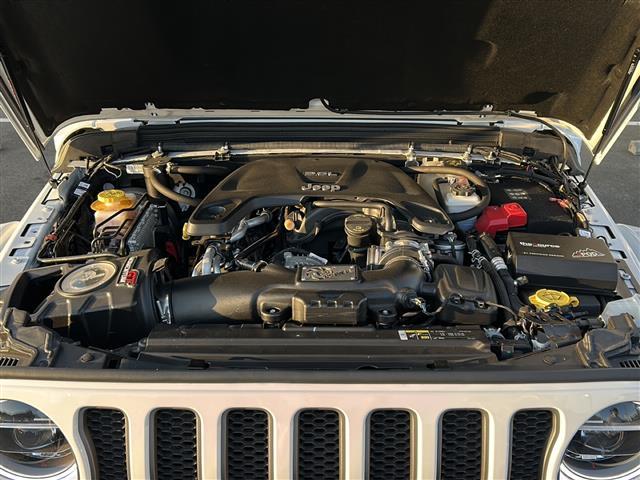 ジープ・ラングラーアンリミテッド ルビコン FOX足回り2インチリフトアップ USバンパー JAOSマフラー 社外17インチAW 純正ナビ 地デジTV リアモニター バックカメラ Bluetooth 社外デジタルインナーミラー ワンオーナー(41枚目)