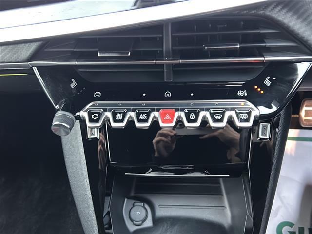 ２００８ シエロ　ブルーＨＤｉ　ブラインドスポットモニター　全周囲カメラ　ディスプレイオーディオ　アクティブセーフティブレーキ　ドライバーアテンションアラート　ドライブレコーダー　サンルーフ　ワンオーナー　保証書　取説　ＥＴＣ（7枚目）