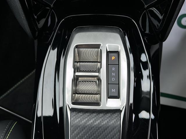 ２００８ シエロ　ブルーＨＤｉ　ブラインドスポットモニター　全周囲カメラ　ディスプレイオーディオ　アクティブセーフティブレーキ　ドライバーアテンションアラート　ドライブレコーダー　サンルーフ　ワンオーナー　保証書　取説　ＥＴＣ（9枚目）