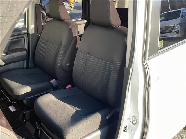 トール Ｇターボ　ＳＡＩＩＩ　純正ナビ　地デジＴＶ　両側パワースライドドア　スマートアシストＩＩＩ　クルーズコントロール　ＣＤ　ＤＶＤ　Ｂｌｕｅｔｏｏｔｈ　バックカメラ　ＵＳＢ　スマートキー　オートハイビーム　コーナーセンサー（21枚目）