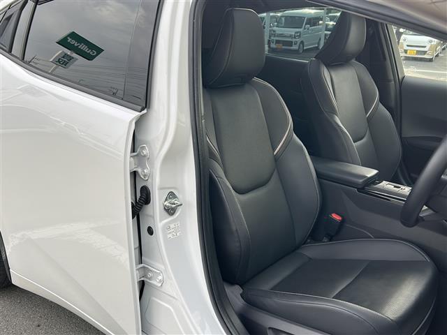 プリウス Z パノラマルーフ 12.3インチナビ 地デジTV セーフティセンス オートハイビーム デジタルインナーミラー パノラミックモニター ステアリングヒーター 合成レザーシート LEDヘッドライト ETC(27枚目)