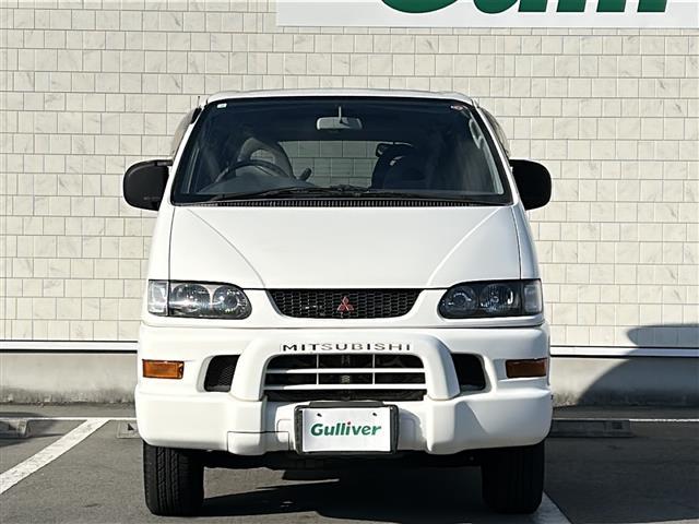 デリカスペースギア エクシード　社外ナビ　ＥＴＣ　Ａ／ＴＭＯＤＥ　サンルーフ　４ＷＤ　純正１５インチアルミ（16枚目）