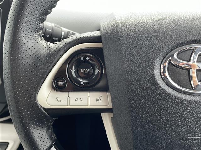 プリウス Ａ　社外エアロ　純正ナビ　地デジＴＶ　ヘッドアップディスプレイ　バックカメラ　セーフティセンス　オートハイビーム　パーキングアシスト　ビルトインＥＴＣ　ＬＥＤヘッドライト　スマートキー（11枚目）