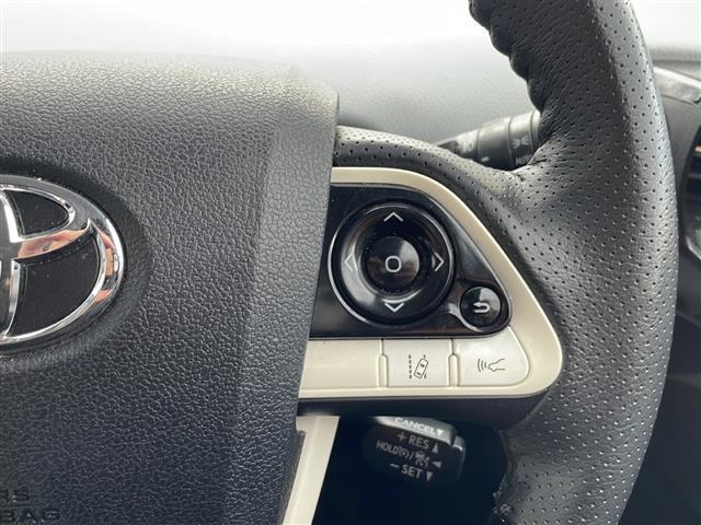 プリウス Ａ　社外エアロ　純正ナビ　地デジＴＶ　ヘッドアップディスプレイ　バックカメラ　セーフティセンス　オートハイビーム　パーキングアシスト　ビルトインＥＴＣ　ＬＥＤヘッドライト　スマートキー（12枚目）