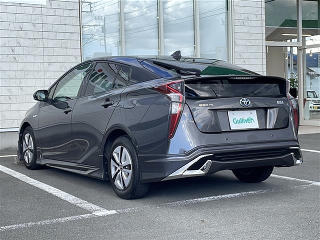 プリウス Ａ　社外エアロ　純正ナビ　地デジＴＶ　ヘッドアップディスプレイ　バックカメラ　セーフティセンス　オートハイビーム　パーキングアシスト　ビルトインＥＴＣ　ＬＥＤヘッドライト　スマートキー（30枚目）