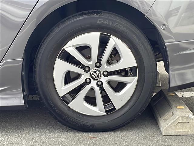 プリウス Ａ　社外エアロ　純正ナビ　地デジＴＶ　ヘッドアップディスプレイ　バックカメラ　セーフティセンス　オートハイビーム　パーキングアシスト　ビルトインＥＴＣ　ＬＥＤヘッドライト　スマートキー（37枚目）