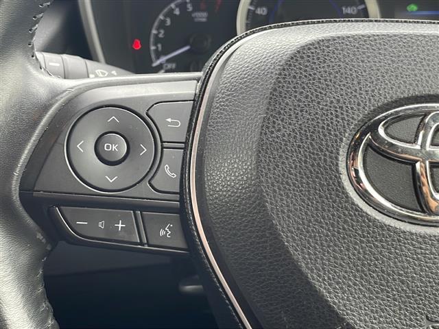 カローラスポーツ ハイブリッドG 純正ナビ 地デジTV CD DVD Bluetooth セーフティセンス オートハイビーム バックカメラ ETC レーダークルーズコントロール LEDヘッドライト スマートキー(11枚目)