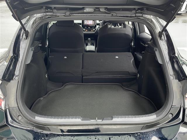 カローラスポーツ ハイブリッドG 純正ナビ 地デジTV CD DVD Bluetooth セーフティセンス オートハイビーム バックカメラ ETC レーダークルーズコントロール LEDヘッドライト スマートキー(24枚目)