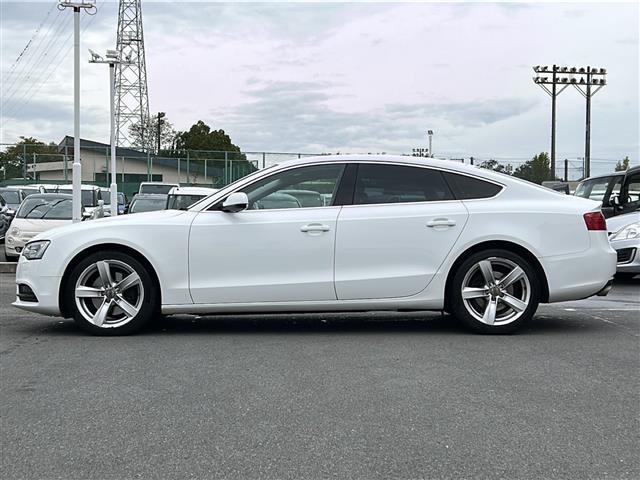 A5スポーツバック 2.0TFSIクワトロ 純正ナビ 本革シート スペアキー ETC 純正18インチアルミ(17枚目)