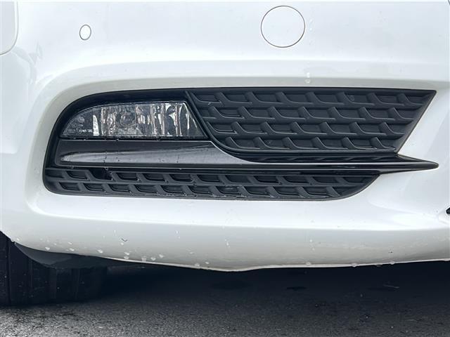 A5スポーツバック 2.0TFSIクワトロ 純正ナビ 本革シート スペアキー ETC 純正18インチアルミ(40枚目)