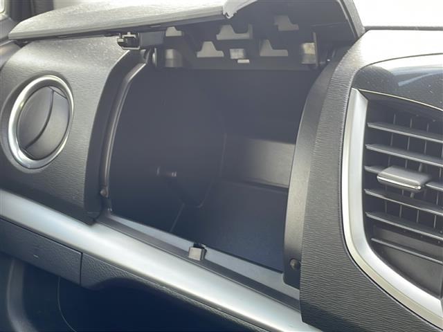 ワゴンＲスティングレー Ｘ　社外ナビ　ＤＶＤ再生　ディスチャージ　スマートキー　プッシュスタート　純正１４インチＡＷ　ＥＴＣ（9枚目）