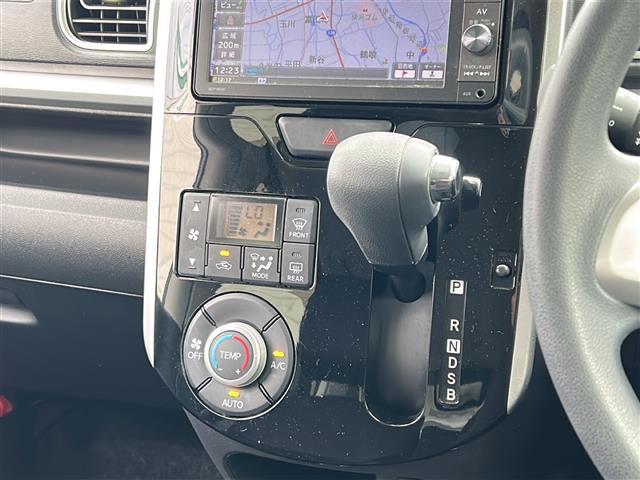 タント カスタムX 純正ナビ 地デジTV 左パワースライドドア CD DVD Bluetooth LEDヘッドライト バックカメラ スマートキー フォグランプ 純正14インチAW(8枚目)