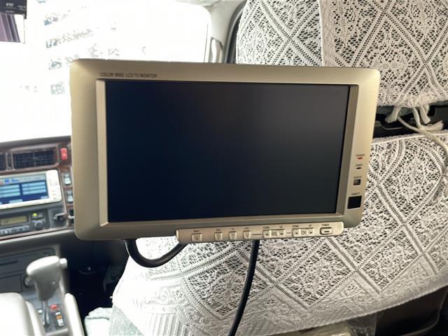 ハイエースワゴン リビングサルーンEX ワンオーナー サンルーフ 4WD ディーゼルターボ 純正ナビ 地デジTV バックカメラ ETC キーレス スライドドア スペアキー 保証書 取説(11枚目)