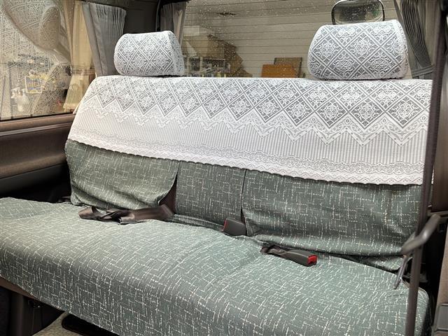 ハイエースワゴン リビングサルーンEX ワンオーナー サンルーフ 4WD ディーゼルターボ 純正ナビ 地デジTV バックカメラ ETC キーレス スライドドア スペアキー 保証書 取説(24枚目)