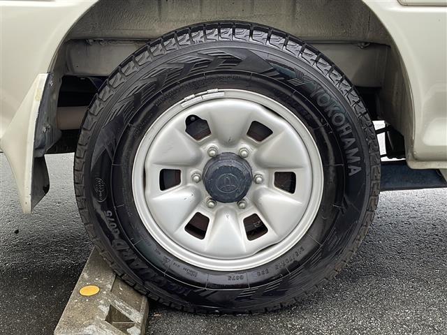 ハイエースワゴン リビングサルーンEX ワンオーナー サンルーフ 4WD ディーゼルターボ 純正ナビ 地デジTV バックカメラ ETC キーレス スライドドア スペアキー 保証書 取説(39枚目)