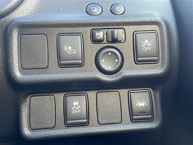 ノート e-パワーオーテック 純正ナビ エマージェンシーブレーキ 地デジTV CD DVD Bluetooth 純正15インチAW LEDヘッドライト スマートキー ETC ドライブレコーダー コーナーセンサー 保証書 取説(3枚目)