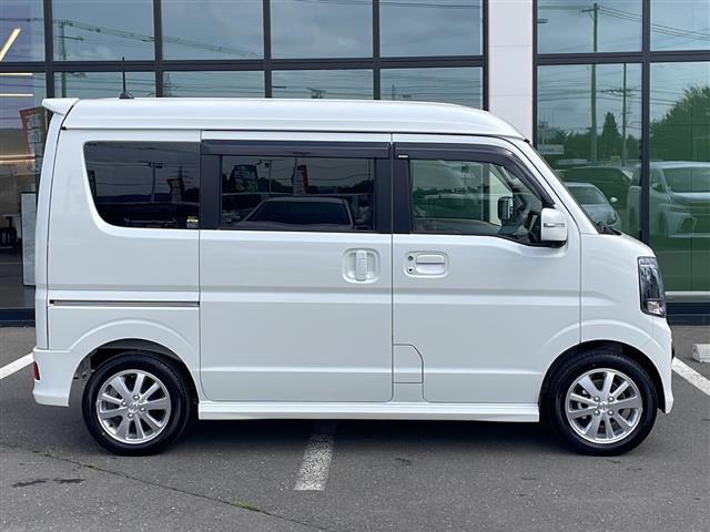 買取実績Ｎｏ，１※のガリバーだからこそできる高価買取！※２０２０年１月　（株）日本能率協会総合研究所調べ（国内中古車買取市場の大手買取専門業者を対象とした「中古自動車買取台数Ｎｏ．１調査」より）