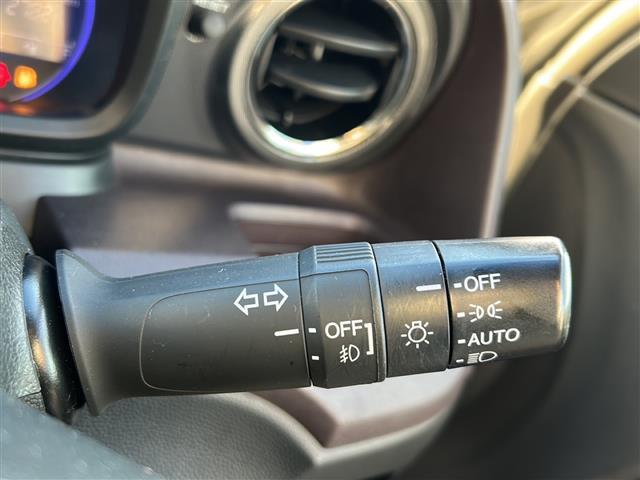 N-ONE プレミアム シティブレーキアクティブシステム 純正14インチAW Bカメラ 純正ナビ CD Bluetooth シートヒーター スマートキー オートリトラミラー(11枚目)