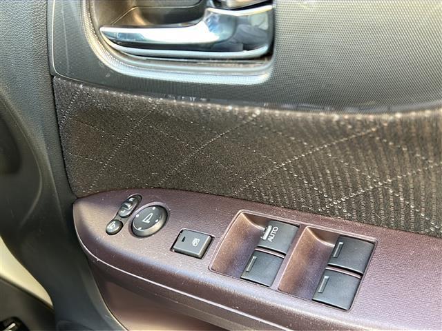 N-ONE プレミアム シティブレーキアクティブシステム 純正14インチAW Bカメラ 純正ナビ CD Bluetooth シートヒーター スマートキー オートリトラミラー(15枚目)