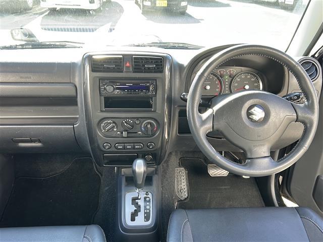 ジムニー クロスアドベンチャーＸＣ　社外ＣＤ　専用シート　純正１６インチＡＷ　保証書　取説　シートヒーター　フォグランプ　背面タイヤ　スペアキー（2枚目）