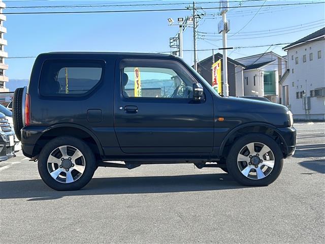 ジムニー クロスアドベンチャーＸＣ　社外ＣＤ　専用シート　純正１６インチＡＷ　保証書　取説　シートヒーター　フォグランプ　背面タイヤ　スペアキー（32枚目）