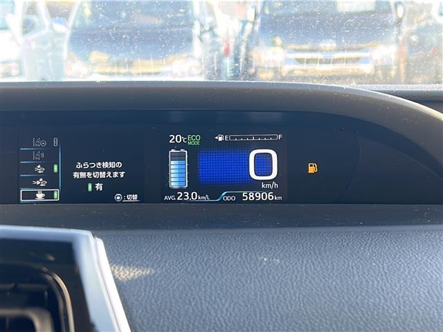 プリウス Ｅ　セーフティセンス　純正ナビ　ＬＥＤライト（6枚目）