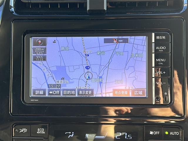 プリウス Ｅ　セーフティセンス　純正ナビ　ＬＥＤライト（7枚目）