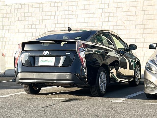 プリウス Ｅ　セーフティセンス　純正ナビ　ＬＥＤライト（35枚目）