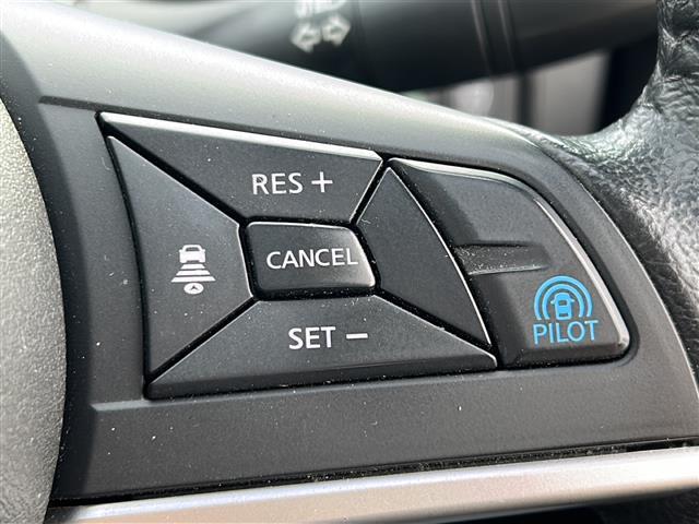 セレナ ハイウェイスター　Ｖセレクション　社外ナビ　地デジＴＶ　全方位モニター　両側パワースライドドア　プロパイロット　ＬＥＤヘッドライト　純正１６インチＡＷ　ＣＤ　ＤＶＤ　Ｂｌｕｅｔｏｏｔｈ　パーキングアシスト（13枚目）