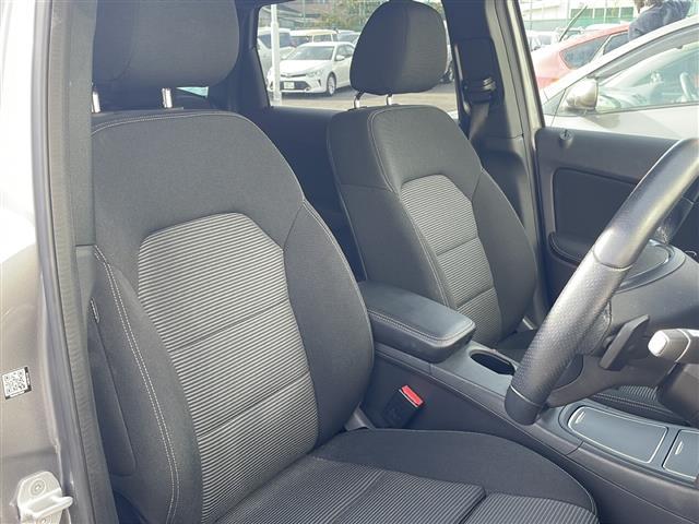 Ｂクラス 　純正ナビ　バックカメラ　キーレスゴー　純正１６インチＡＷ　ＬＥＤヘッドライト　シートヒーター　ＣＤ　Ｂｌｕｅｔｏｏｔｈ　ディスタンスパイロット　ブラインドスポットモニター（14枚目）