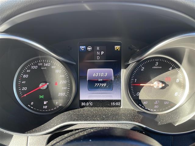 Ｃクラスステーションワゴン Ｃ２２０ｄ　ステーションワゴンローレウスエディション　サンルーフ　キーレスゴー　レザーシート　シートヒーター　パワーシート　パワーバックドア　純正ナビ　地デジＴＶ　ＣＤ　ＤＶＤ　Ｂｌｕｅｔｏｏｔｈ　純正１８インチＡＷ　ＬＥＤヘッドライト　バックカメラ（5枚目）