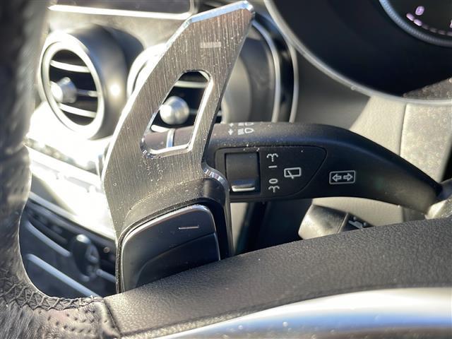 Ｃクラスステーションワゴン Ｃ２２０ｄ　ステーションワゴンローレウスエディション　サンルーフ　キーレスゴー　レザーシート　シートヒーター　パワーシート　パワーバックドア　純正ナビ　地デジＴＶ　ＣＤ　ＤＶＤ　Ｂｌｕｅｔｏｏｔｈ　純正１８インチＡＷ　ＬＥＤヘッドライト　バックカメラ（15枚目）