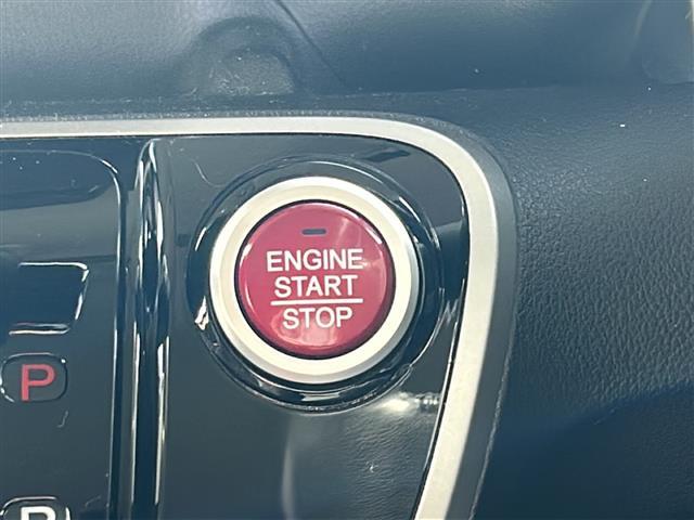 Ｎ－ＢＯＸカスタム Ｇ　ターボＳＳパッケージ　両側パワースライド　シートヒーター　あんしんパッケージ　シティブレーキアクティブシステム　ディスチャージヘッドライト　スマートキー　社外ナビ　地デジＴＶ　ＣＤ　ＤＶＤ　Ｂｌｕｅｔｏｏｔｈ（10枚目）