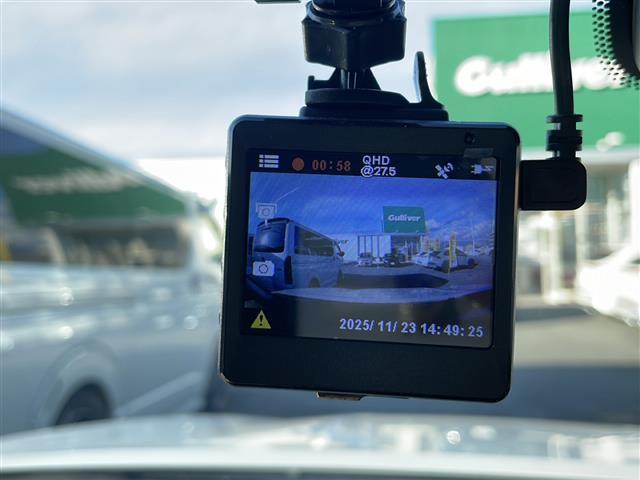 カムリ Ｇレザーパッケージ　純正ナビ／地デジＴＶ　レザーシート　シートヒーター　セーフティセンス　ドライブレコーダー　バックカメラ　ＣＤ　Ｂｌｕｅｔｏｏｔｈ　純正１８インチＡＷ　スマートキー　スペアキー　ＬＥＤヘッドライト（18枚目）