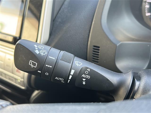 ランドクルーザープラド ＴＸ　Ｌパッケージ・ブラックエディション　純正９インチナビ　地デジＴＶ　専用ブラックホイール　レザーシート　シートヒーター　ベンチレーション　セーフティセンス　レーダークルーズコントロール　バックカメラ　Ｂｌｅｕｔｏｏｔｈ　ＣＤ　ＤＶＤ（16枚目）