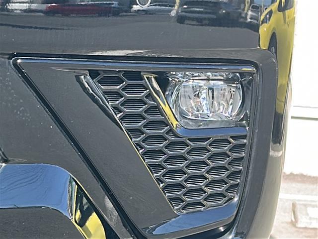 ランドクルーザープラド ＴＸ　Ｌパッケージ・ブラックエディション　純正９インチナビ　地デジＴＶ　専用ブラックホイール　レザーシート　シートヒーター　ベンチレーション　セーフティセンス　レーダークルーズコントロール　バックカメラ　Ｂｌｅｕｔｏｏｔｈ　ＣＤ　ＤＶＤ（29枚目）