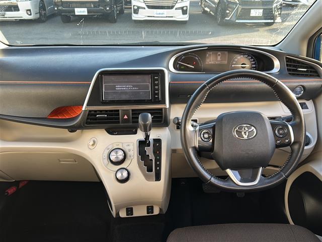 シエンタ ハイブリッドG セーフティセンス 両側パワースライドドア 純正ナビ 地デジTV バックカメラ シートヒーター オートハイビーム CD DVD Bluetooth スマートキー LEDヘッドライト(2枚目)