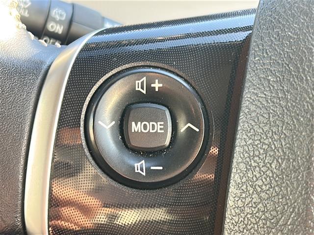 シエンタ ハイブリッドG セーフティセンス 両側パワースライドドア 純正ナビ 地デジTV バックカメラ シートヒーター オートハイビーム CD DVD Bluetooth スマートキー LEDヘッドライト(12枚目)