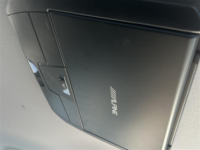 シエンタ ハイブリッドG セーフティセンス 両側パワースライドドア 純正ナビ 地デジTV バックカメラ シートヒーター オートハイビーム CD DVD Bluetooth スマートキー LEDヘッドライト(18枚目)