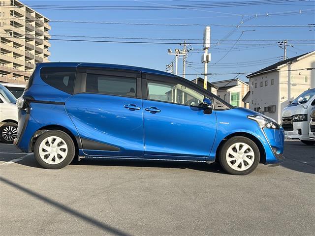 シエンタ ハイブリッドG セーフティセンス 両側パワースライドドア 純正ナビ 地デジTV バックカメラ シートヒーター オートハイビーム CD DVD Bluetooth スマートキー LEDヘッドライト(35枚目)