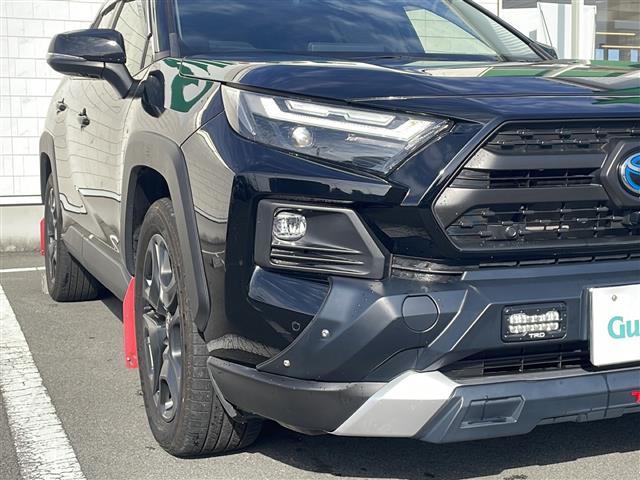 RAV4 ハイブリッドアドベンチャー 10.5インチナビ 地デジTV 大型サンルーフ 全周囲カメラ TRDフロントロアガーニッシュ デジタルインナーミラー 純正19インチAW ブラインドスポットモニター 2.0ETC TRDマッドフラップ(29枚目)