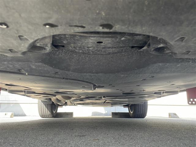 RAV4 ハイブリッドアドベンチャー 10.5インチナビ 地デジTV 大型サンルーフ 全周囲カメラ TRDフロントロアガーニッシュ デジタルインナーミラー 純正19インチAW ブラインドスポットモニター 2.0ETC TRDマッドフラップ(38枚目)