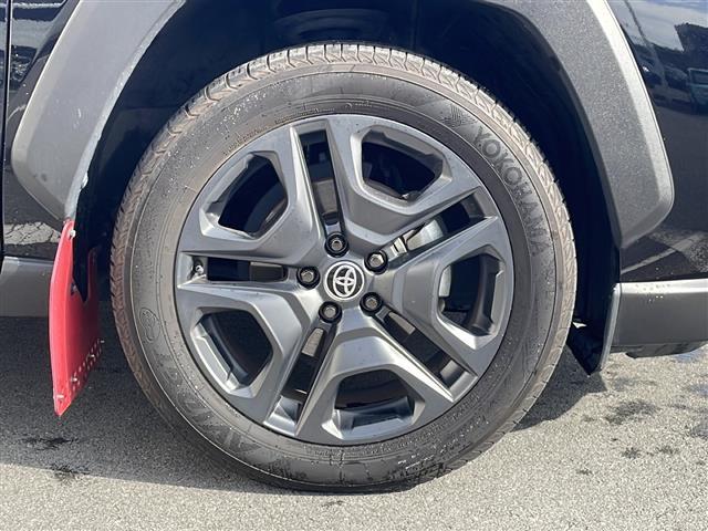 RAV4 ハイブリッドアドベンチャー 10.5インチナビ 地デジTV 大型サンルーフ 全周囲カメラ TRDフロントロアガーニッシュ デジタルインナーミラー 純正19インチAW ブラインドスポットモニター 2.0ETC TRDマッドフラップ(40枚目)