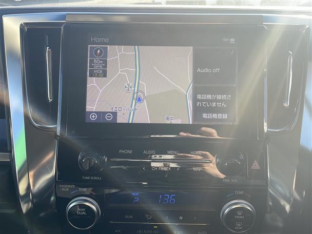 アルファード 2.5S Cパッケージ DAナビ 地デジTV フリップダウンモニター サンルーフ デジタルインナーミラー CD DVD Bluetooth 両側パワースライドドア パワーバックドア 純正18インチAW LEDヘッドライト(6枚目)