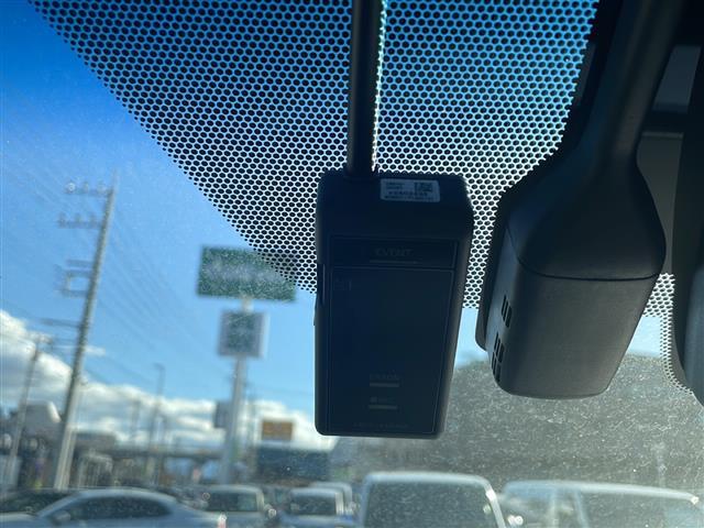 アルファード 2.5S Cパッケージ DAナビ 地デジTV フリップダウンモニター サンルーフ デジタルインナーミラー CD DVD Bluetooth 両側パワースライドドア パワーバックドア 純正18インチAW LEDヘッドライト(19枚目)