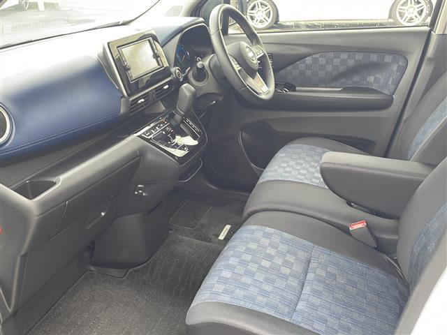 デイズ ハイウェイスター　Ｇターボ　純正ナビ　地デジＴＶ　アラウンドビューモニター　エマージェンシーブレーキ　ＬＥＤヘッドライト　フォグランプ　スマートキー　アイドリングストップ　純正１５インチＡＷ（20枚目）