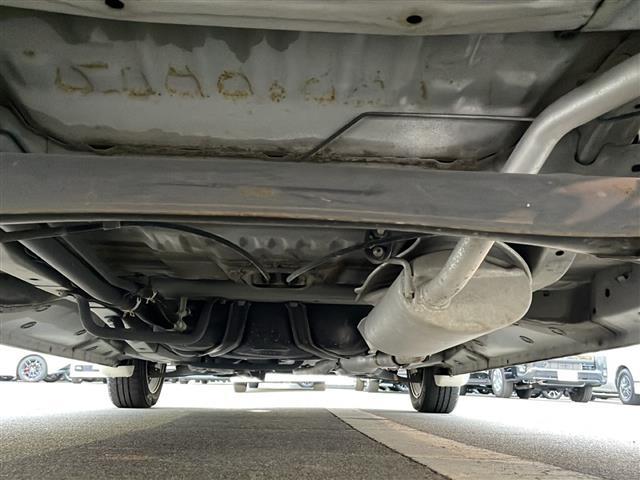 N-BOX G SSパッケージ 両側パワースライド 純正ナビ ワンセグTV 前席シートヒーター ディスチャージヘッドライト ステアリングスイッチ 衝突軽減ブレーキ スマートキー オートライト 純正14インチAW(4枚目)