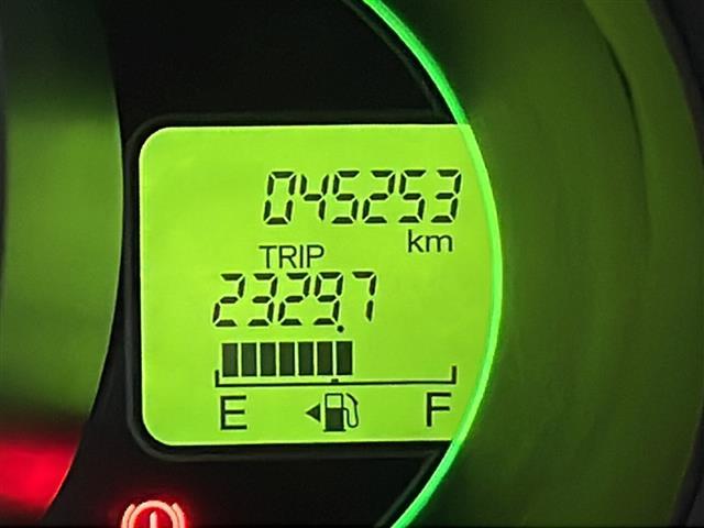 N-BOX G SSパッケージ 両側パワースライド 純正ナビ ワンセグTV 前席シートヒーター ディスチャージヘッドライト ステアリングスイッチ 衝突軽減ブレーキ スマートキー オートライト 純正14インチAW(6枚目)