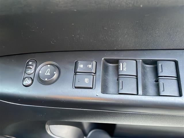 N-BOX G SSパッケージ 両側パワースライド 純正ナビ ワンセグTV 前席シートヒーター ディスチャージヘッドライト ステアリングスイッチ 衝突軽減ブレーキ スマートキー オートライト 純正14インチAW(17枚目)